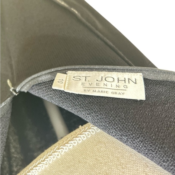 St. John Black beaded Backless halter gown long knit Dress size 10 - Picture 11 of 12